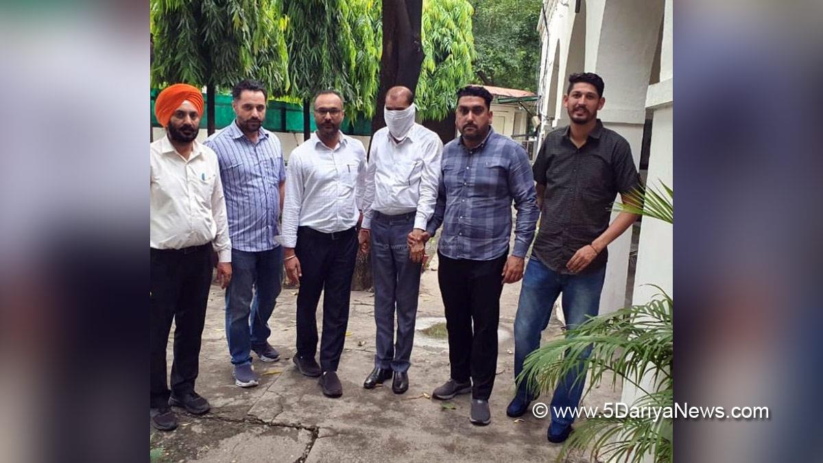 Vigilance Bureau, Crime News Punjab, Punjab Police, Police, Crime News, State Vigilance Bureau, Fatehgarh Sahib
