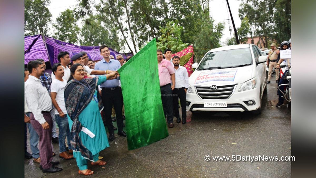 GST week celebration, State Taxes Department Kathua, Kathua, DDC Kathua, District Development Commissioner Kathua, Rakesh Minhas, Kashmir, Jammu And Kashmir, Jammu & Kashmir, District Administration Kathua, Dr. Rashmi Singh