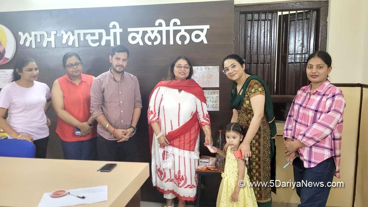 Health, Civil surgeon Dr. Mahesh Kumar Ahuja, Gharuan, Kharar, Senior Medical Officer PHC Gharoon Dr. Surinderpal Kaur
