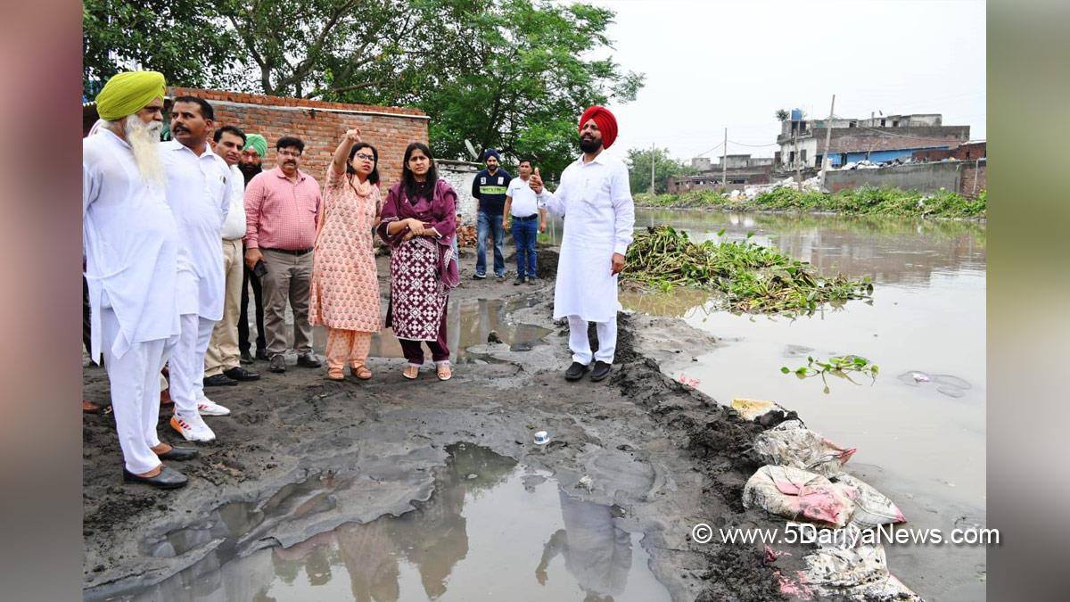 Daljit Singh Grewal, Daljit Singh Grewal Bhola, Ludhiana, AAP, Aam Aadmi Party, Aam Aadmi Party Punjab, AAP Punjab, DC Ludhiana, Surabhi Malik, Ludhiana, Deputy Commissioner Ludhiana
