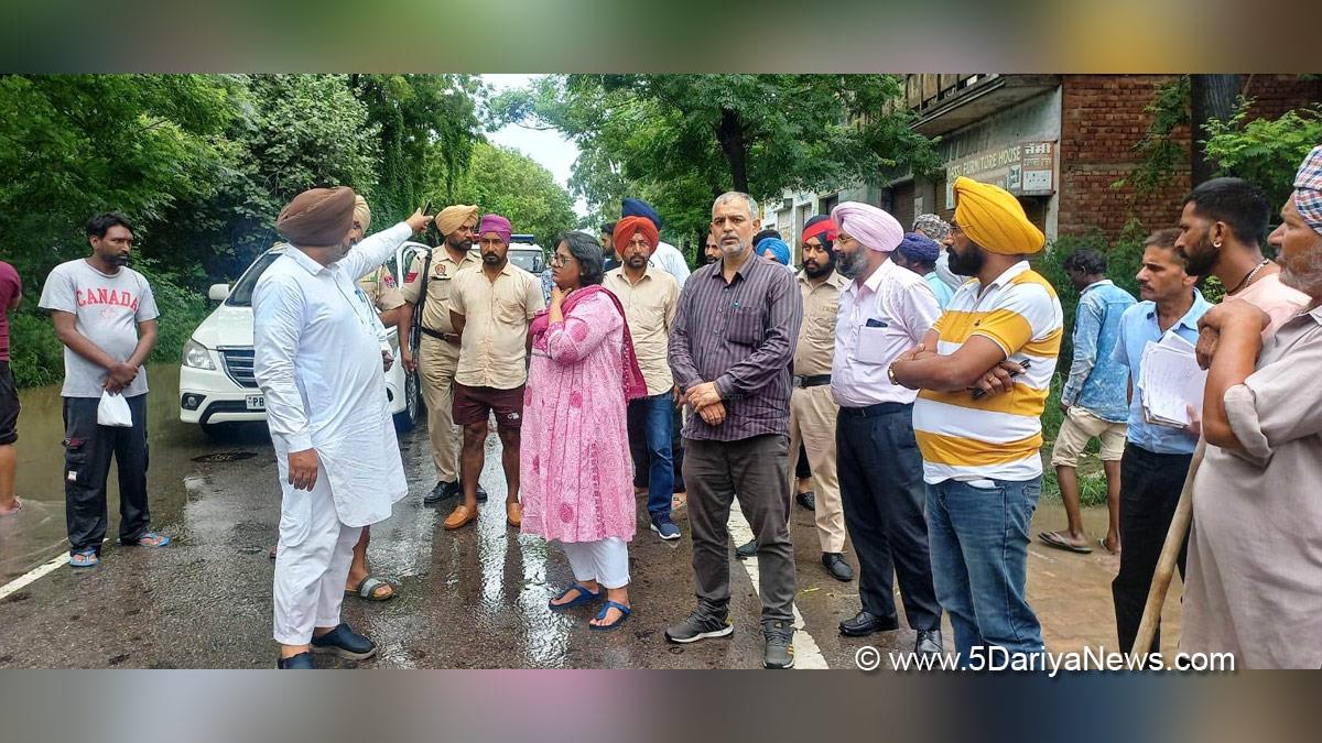 DC Fatehgarh Sahib, Parneet Shergill, Fatehgarh Sahib, Deputy Commissioner Fatehgarh Sahib 