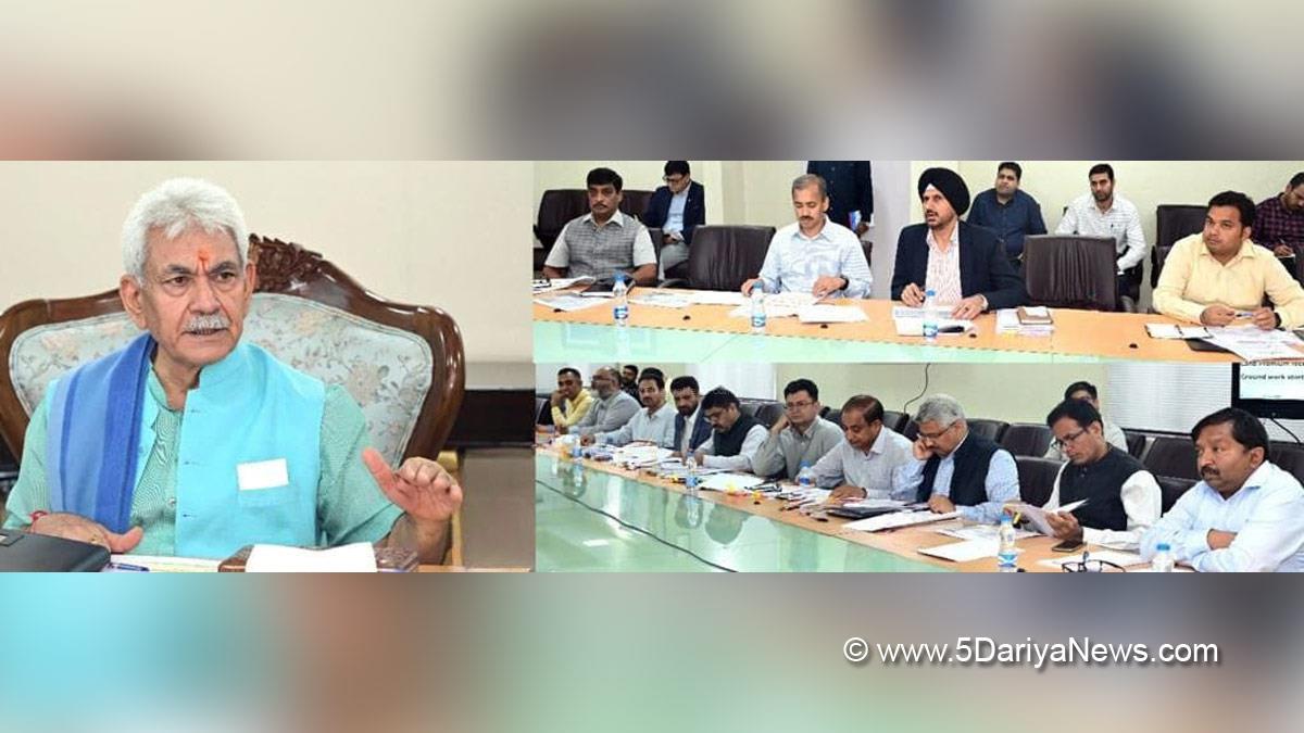 Manoj Sinha, Lieutenant Governor J&K, Raj Bhavan, Jammu, Srinagar, Kashmir, Jammu And Kashmir, Jammu & Kashmir, Arun Kumar Mehta, Shaleen Kabra, Dheeraj Gupta, Santosh Dattatreya Vaidya, H. Rajesh Prasad, Dr Mandeep Kumar Bhandari, Vikramjit Singh