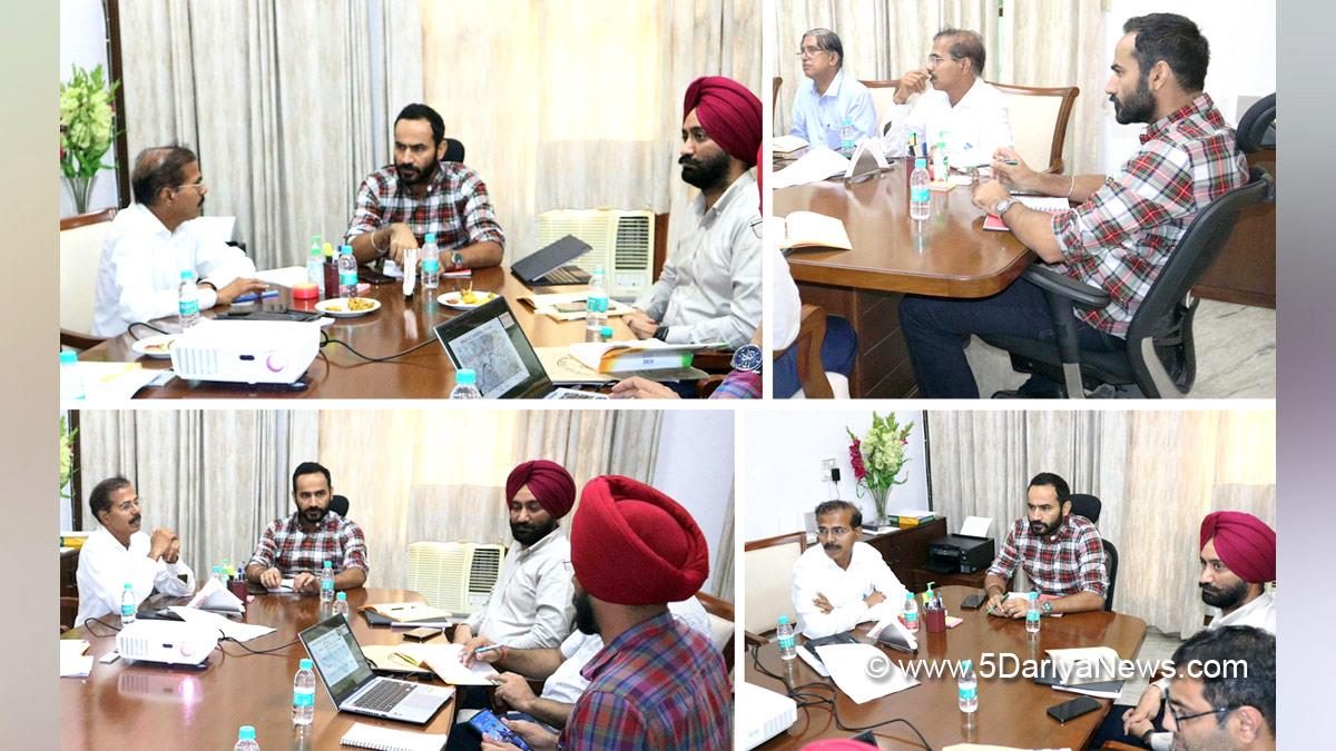 Gurmeet Singh Meet Hayer, Meet Hayer, AAP, Aam Aadmi Party, Aam Aadmi Party Punjab, AAP Punjab, Principal Secretary Water Resources Krishan Kumar 