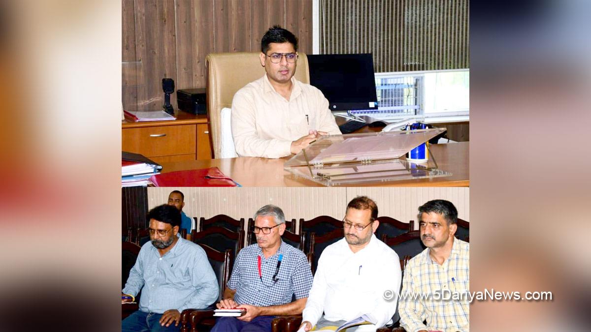 Rajouri, DDC Rajouri, District Development Commissioner Rajouri, Vikas Kundal, Kashmir, Jammu And Kashmir, Jammu & Kashmir, District Administration Rajouri, Mohammad Khurshid, Madan Lal, Sanjeev Bhasin
