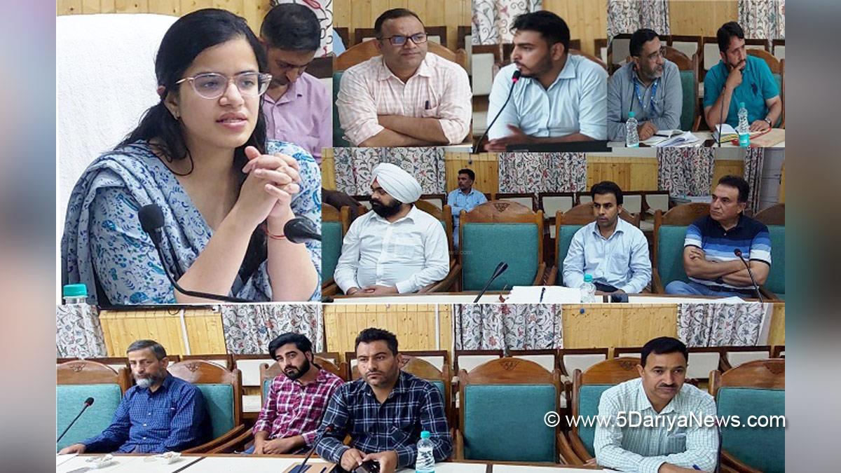 Kupwara, Deputy Commissioner Kupwara, Ayushi Sudan, Kashmir, Jammu And Kashmir, Jammu & Kashmir, District Administration Kupwara, District Level Cooperative Development Committee, DCDC