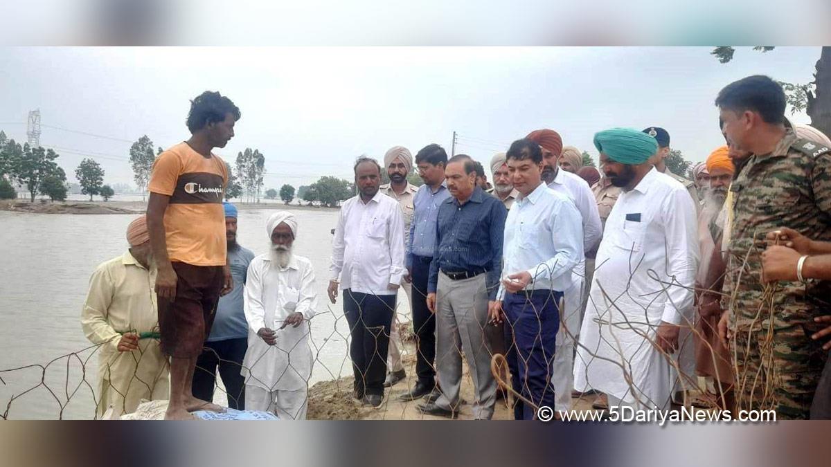 Principal Budh Ram, Mansa,AAP, Aam Aadmi Party, Aam Aadmi Party Punjab, AAP Punjab, DC Mansa, Deputy Commissioner Mansa, Rishipal Singh, Chander Gend, Divisional Commissioner Faridkot