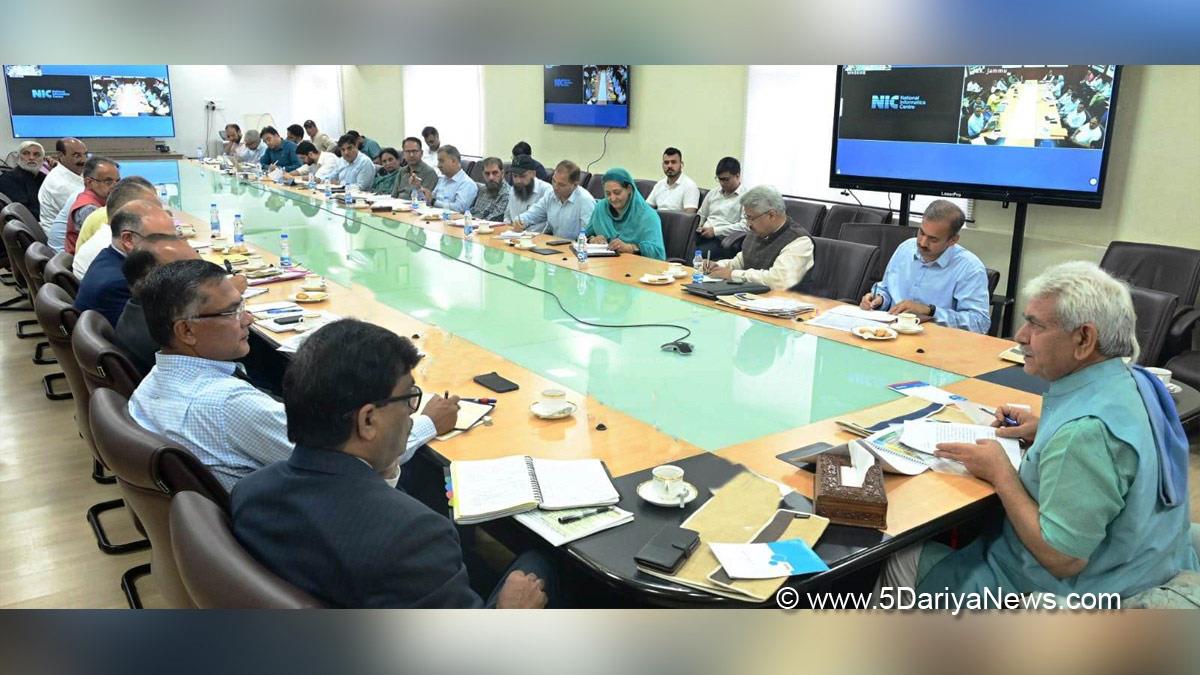 Manoj Sinha, Lieutenant Governor J&K, Raj Bhavan, Jammu, Srinagar, Kashmir, Jammu And Kashmir, Jammu & Kashmir, Holistic Agriculture Development Programme, HADP, Dr. Arun Kumar Mehta