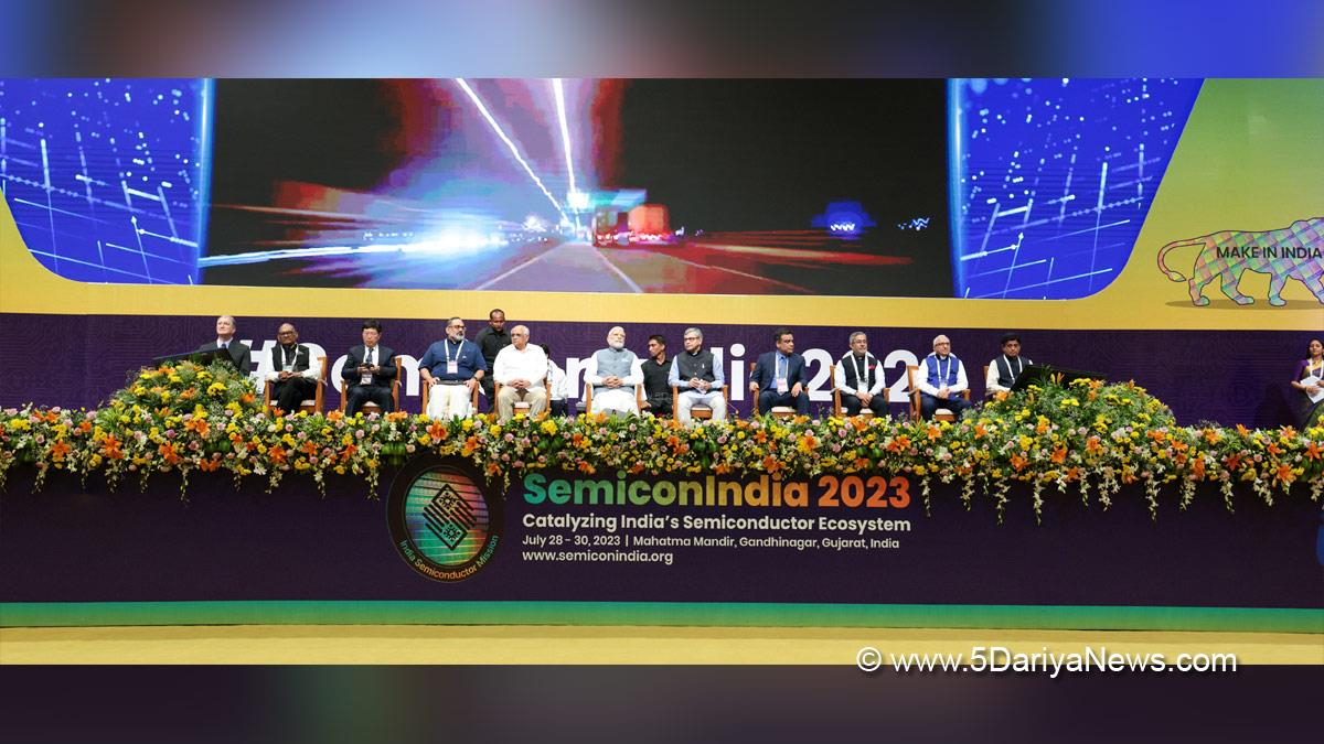 Narendra Modi, Modi, BJP, Bharatiya Janata Party, Prime Minister of India, Prime Minister, Narendra Damodardas Modi, Bhupendra Patel, Ashwini Vaishnav, Rajeev Chandrasekhar