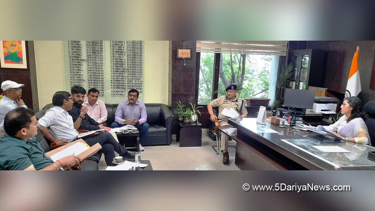 Jammu, Avny Lavasa, Deputy Commissioner Jammu, Kashmir, Jammu And Kashmir, Jammu & Kashmir, District Administration Jammu