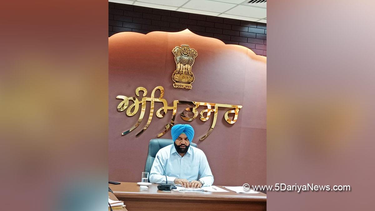 Gurjeet Singh Aujla, Punjab, Congress, Amritsar, Punjab Congress, DC Amritsar, Amritsar, Amit Talwar, Deputy Commissioner Amritsar