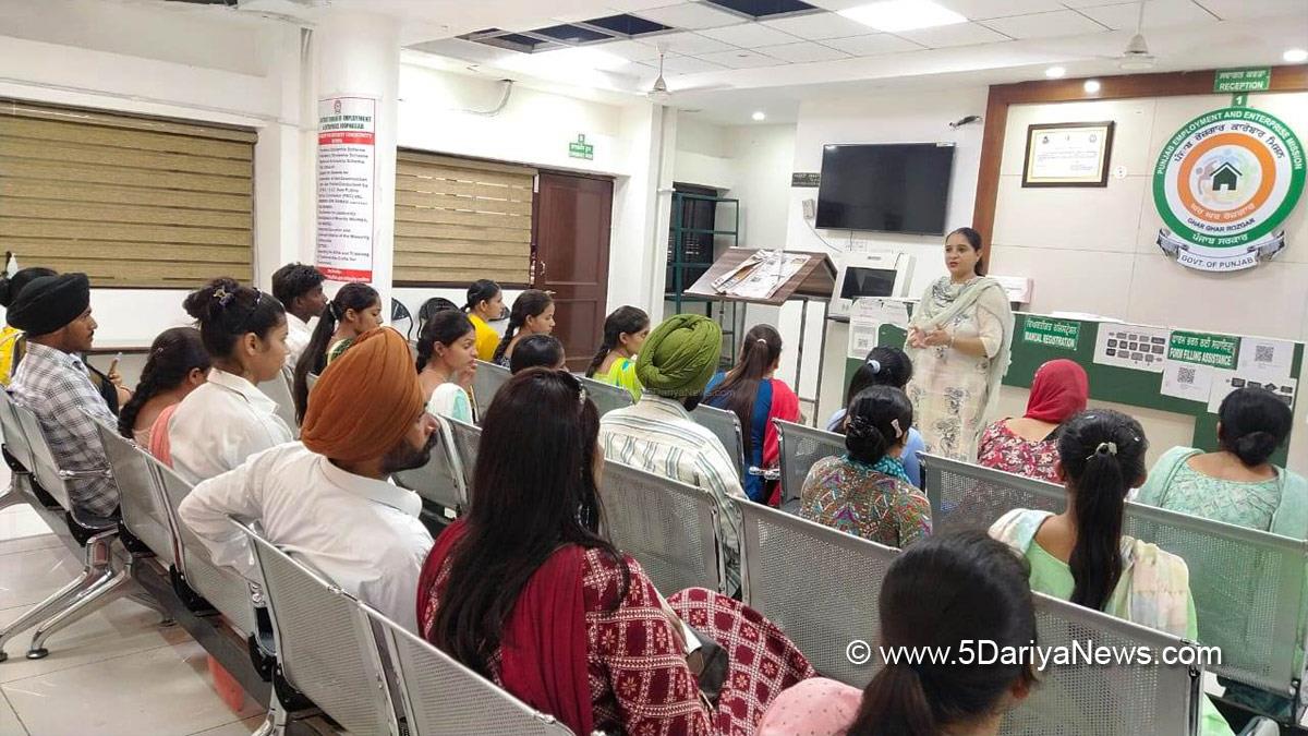 Punjab Admin, Arun Kumar, District Employment Officer Rupnagar, Ropar