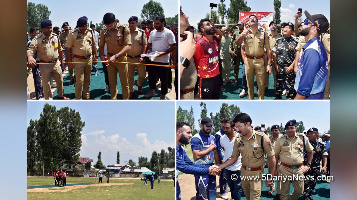 Sports News, Cricket, DIG SKR Rayees Mohammad Bhat, T20 Tournanent, Rajpora Pulwama, J&K Police Organize Cricket Tournaments, Pulwama, Jammu & Kashmir