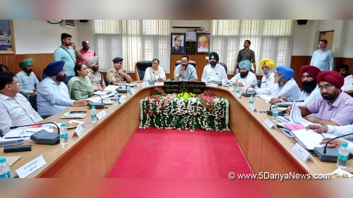 Gurmeet Singh Meet Hayer, Meet Hayer, AAP, Aam Aadmi Party, Aam Aadmi Party Punjab, AAP Punjab, Laljit Singh Bhullar, DC Tarn Taran, Baldeep Kaur, Tarn Taran, Deputy Commissioner Tarn Taran