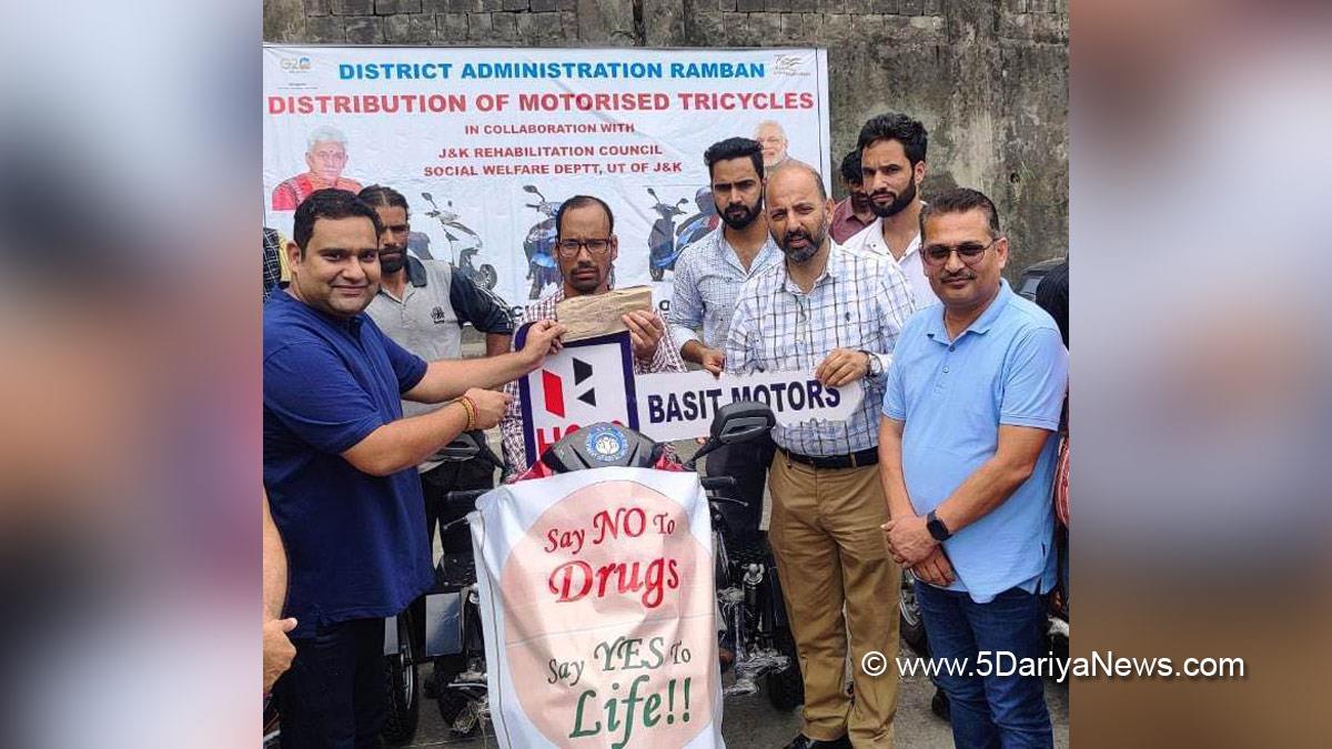 Ramban, Deputy Commissioner Ramban, Mussarat Islam, Mussarat ul-Islam, Kashmir, Jammu And Kashmir, Jammu & Kashmir, District Administration Ramban, Corruption Free J&K, Vigilance Awareness Week, Anti Corruption Bureau, Vigilance Awareness Programme