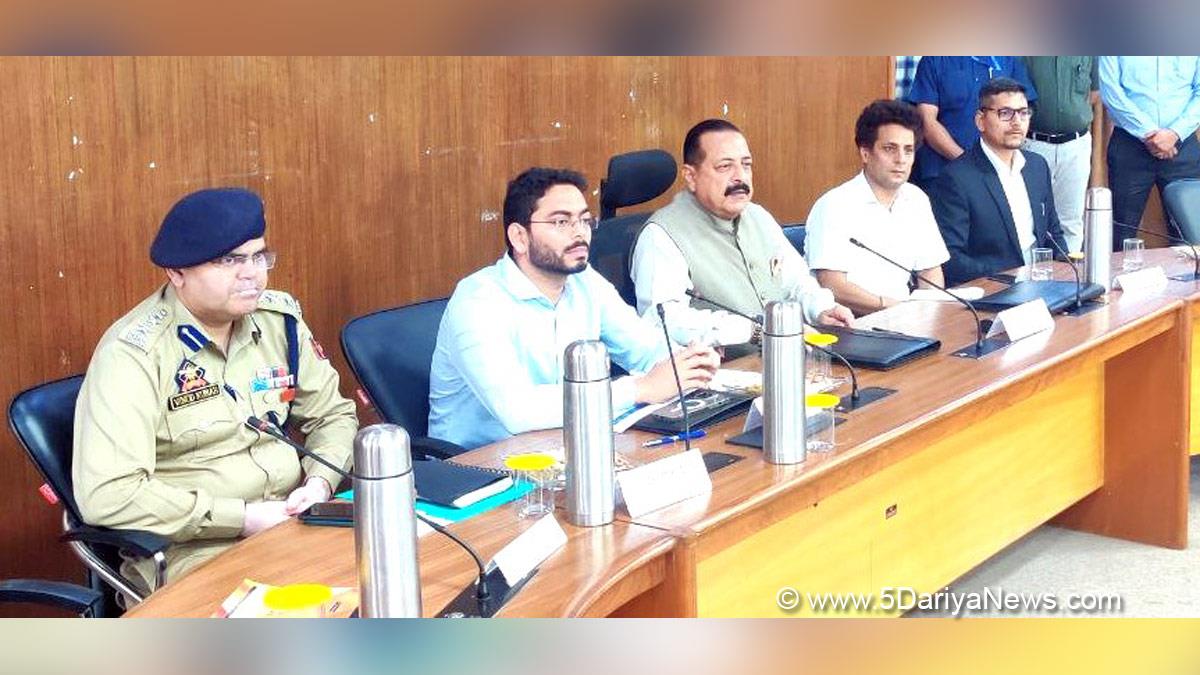 Dr Jitendra Singh, Dr. Jitendra Singh, Bharatiya Janata Party, BJP, Union Earth Sciences Minister, Udhampur, DDC Udhampur, District Development Commissioner Udhampur, Sachin Kumar Vaishay, Kashmir, Jammu And Kashmir, Jammu & Kashmir, District Administration Udhampur