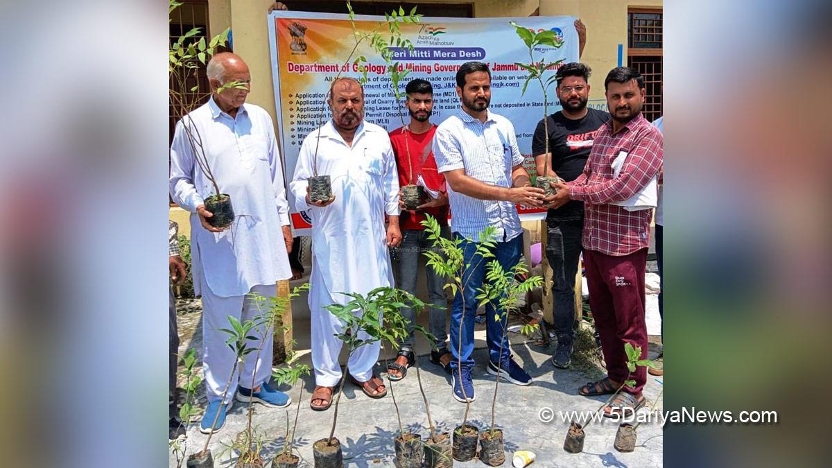 Azadi Ka Amrit Mahotsav, 75th Anniversary of Indian Independence, 75th years of Independence, Har ghar Tiranga, Kashmir, Jammu And Kashmir, Jammu & Kashmir, Kashmir Valley