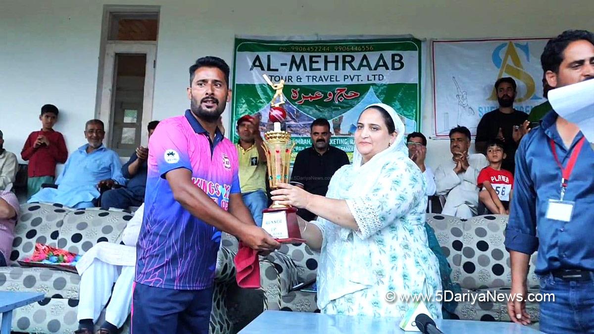 Ganderbal, Nuzhat Ishfaq, Kashmir, Jammu And Kashmir, Jammu & Kashmir, District Administration Ganderbal