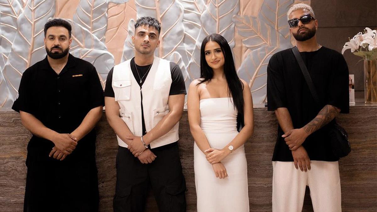 Pollywood, Munda Southall Da, Munda Southall Da Movie, Munda Southall Da Release Date, Munda Southall Da Movie Release Date, Munda Southall Da Cast, Munda Southall Da Movie Cast, Sukh Sanghera, Armaan Bedil, Tanu Grewal, Sam Malhi, Munda Southall Da Collection, Munda Southall Da Movie Collection, Munda Southall Da Total Collections, Munda Southall Da Total Collection, Munda Southall Da Collection Donation