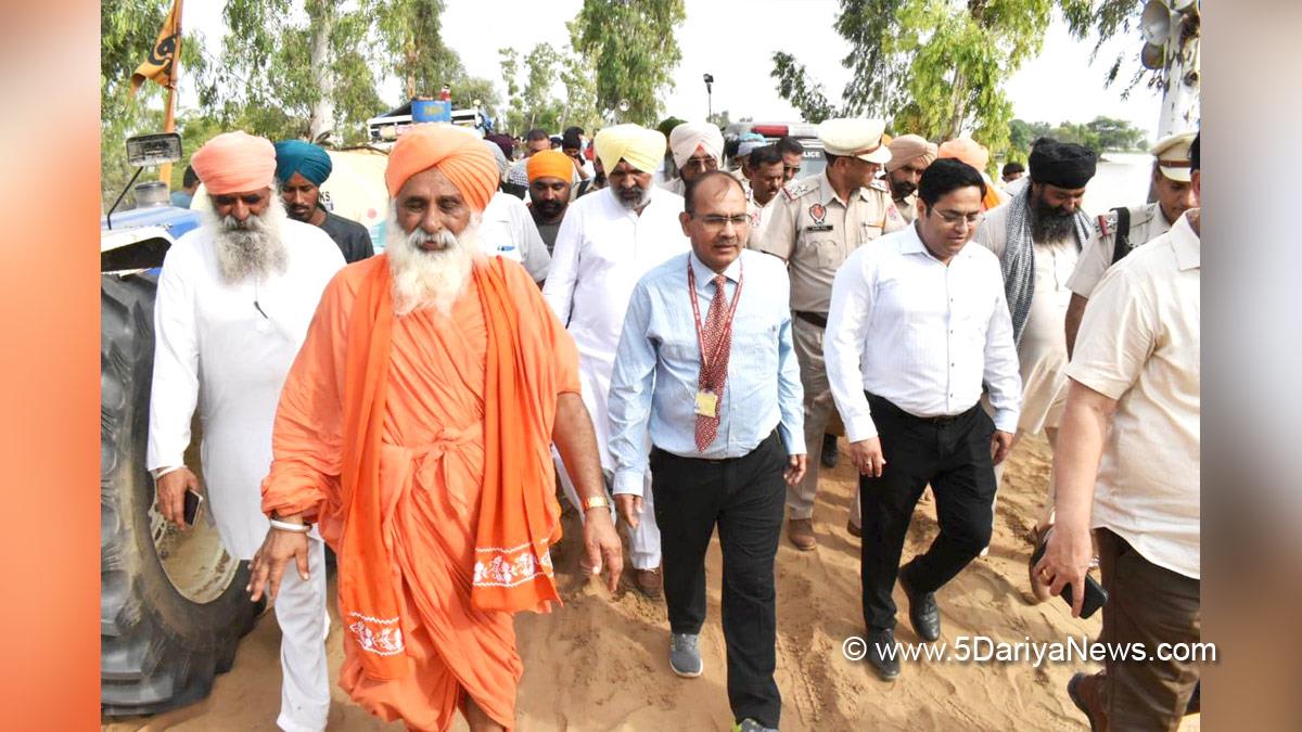 Sant Balbir Singh Seechewal, AAP, Aam Aadmi Party, Aam Aadmi Party Punjab, AAP Punjab, DC Kapurthala, Vishesh Sarangal, Deputy Commissioner Kapurthala, Kapurthala