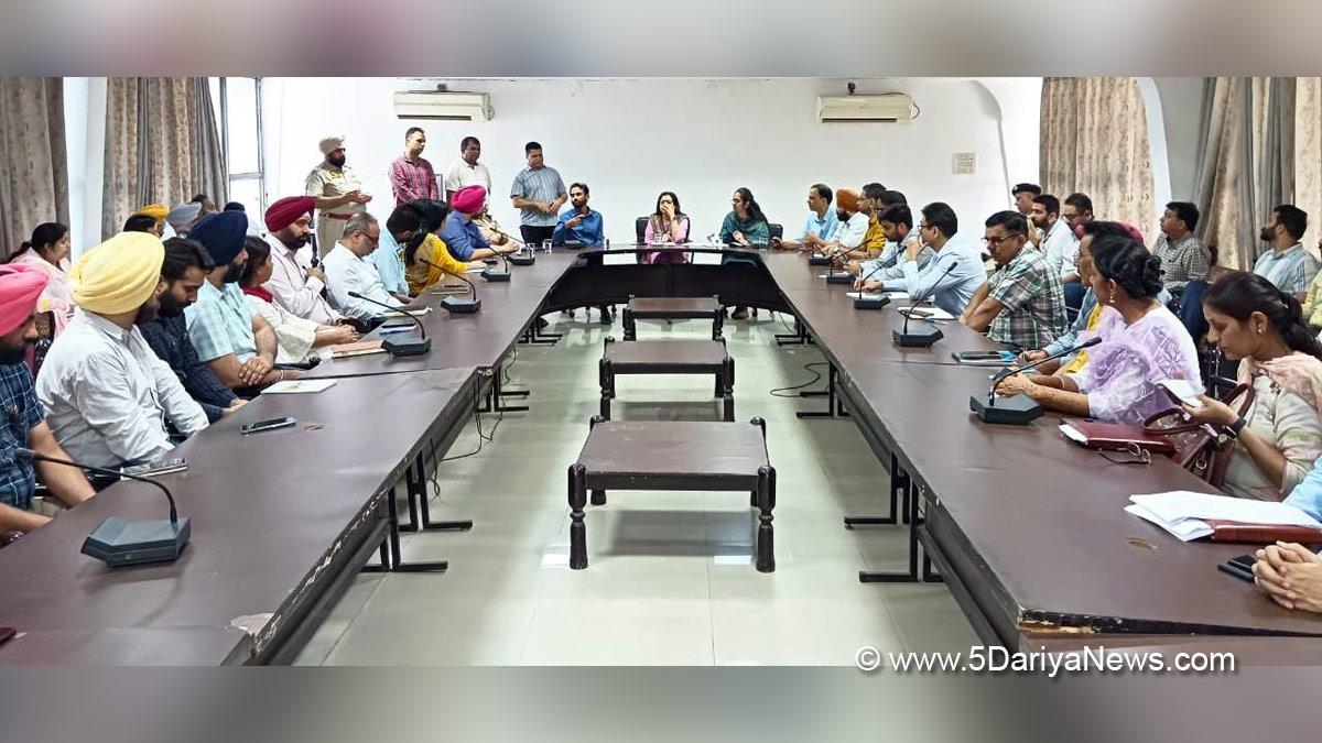 DC Ludhiana, Surabhi Malik, Ludhiana, Deputy Commissioner Ludhiana