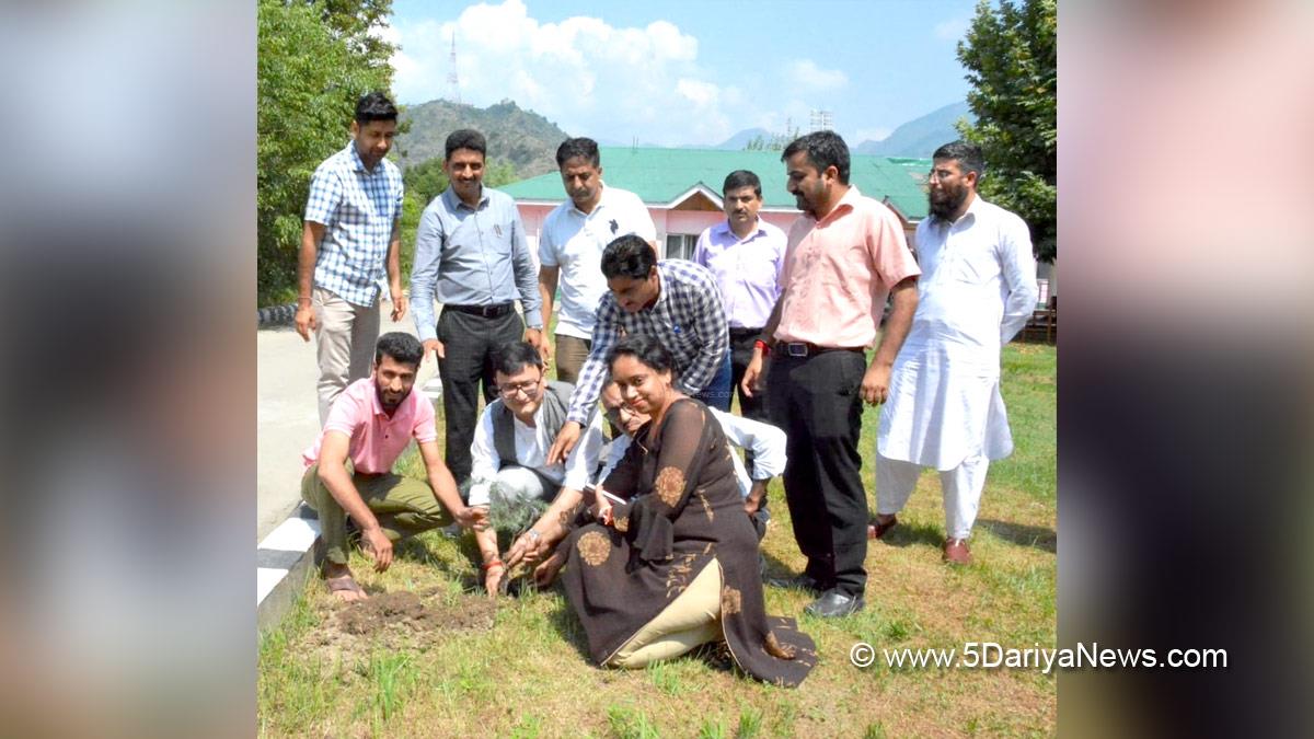 DIPR JK, Director Information Srinagar, Minga Sherpa, Director Information Kahmir, Kashmir, Jammu And Kashmir, Jammu & Kashmir, Jammu, Srinagar, Director Information J&K, Information Department J&K,Directorate of Information and Public Relations
