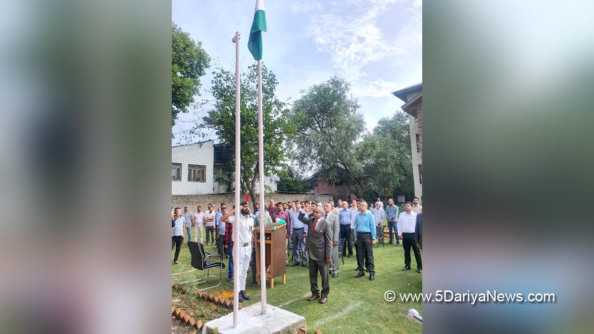 Srinagar, Prof. Qayyum Husain, Kashmir, Jammu And Kashmir, Jammu & Kashmir, Meri Maati Mera Desh, Tiranga Rally, Har ghar Tiranga, Independence Day, Independence Day of India, Independence Day 2023, 77th Independence Day 2023, Independence Day India, Indian Flag, Har Ghar Tiranga, 15 august 2023