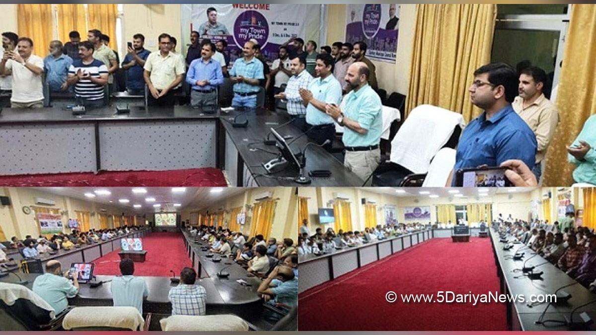 Chandrayaan-3, Ramban, Deputy Commissioner Ramban, Mussarat Islam, Mussarat ul-Islam, Kashmir, Jammu And Kashmir, Jammu & Kashmir, District Administration Ramban