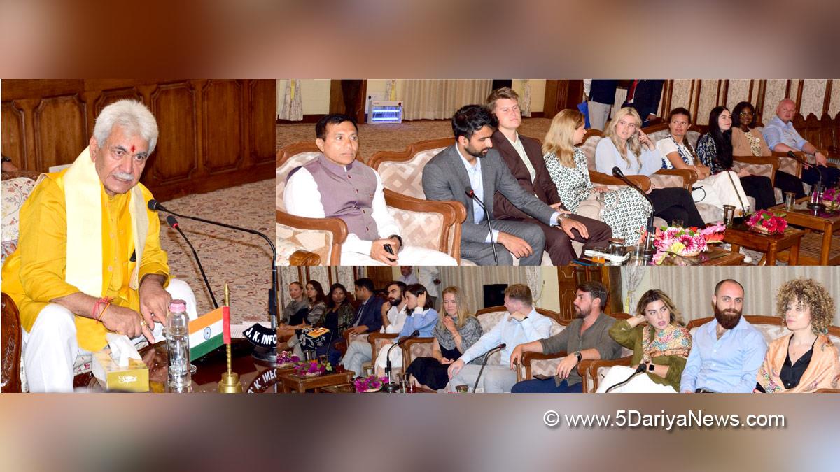 Manoj Sinha, Lieutenant Governor J&K, Raj Bhavan, Jammu, Srinagar, Kashmir, Jammu And Kashmir, Jammu & Kashmir,  ICCR s Gen Next Democracy Network Programme, Dr. Vinay Sahasrabuddhe, Dr Mandeep Kumar Bhandari