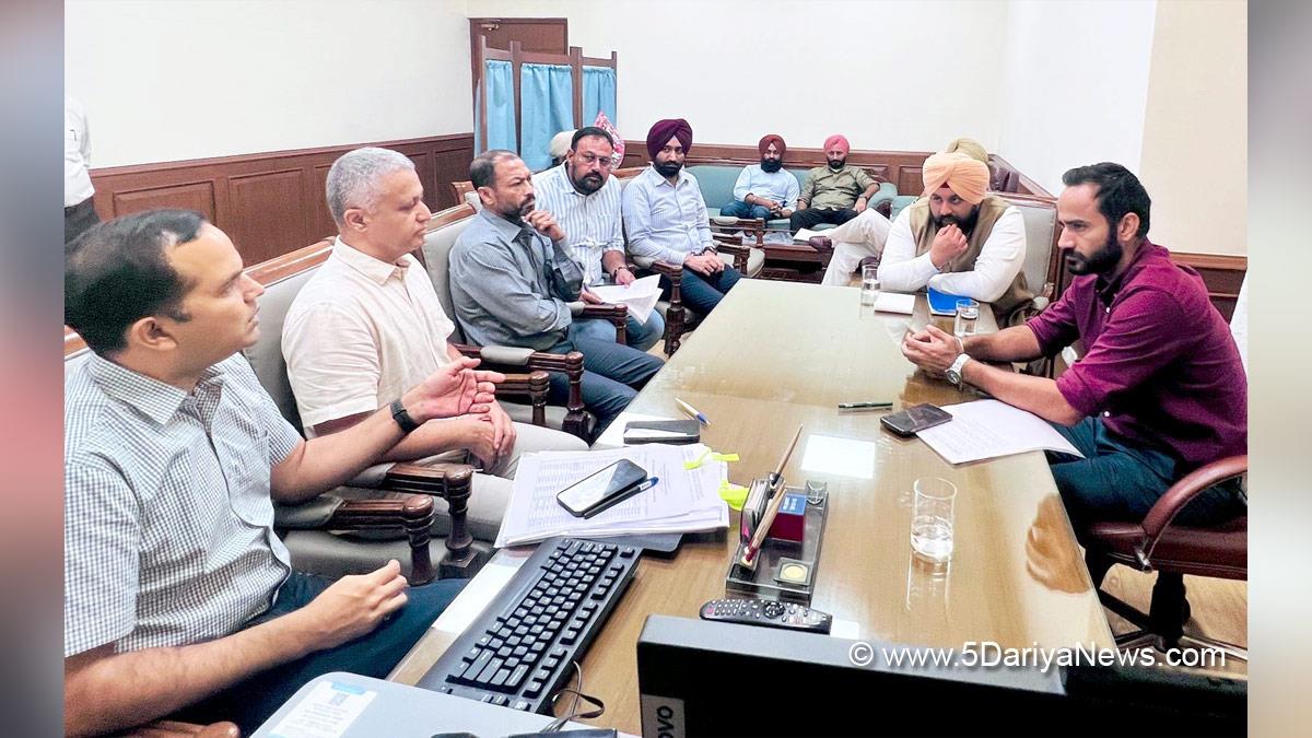 Gurmeet Singh Meet Hayer, Meet Hayer, AAP, Aam Aadmi Party, Aam Aadmi Party Punjab, AAP Punjab, Harjot Singh Bains