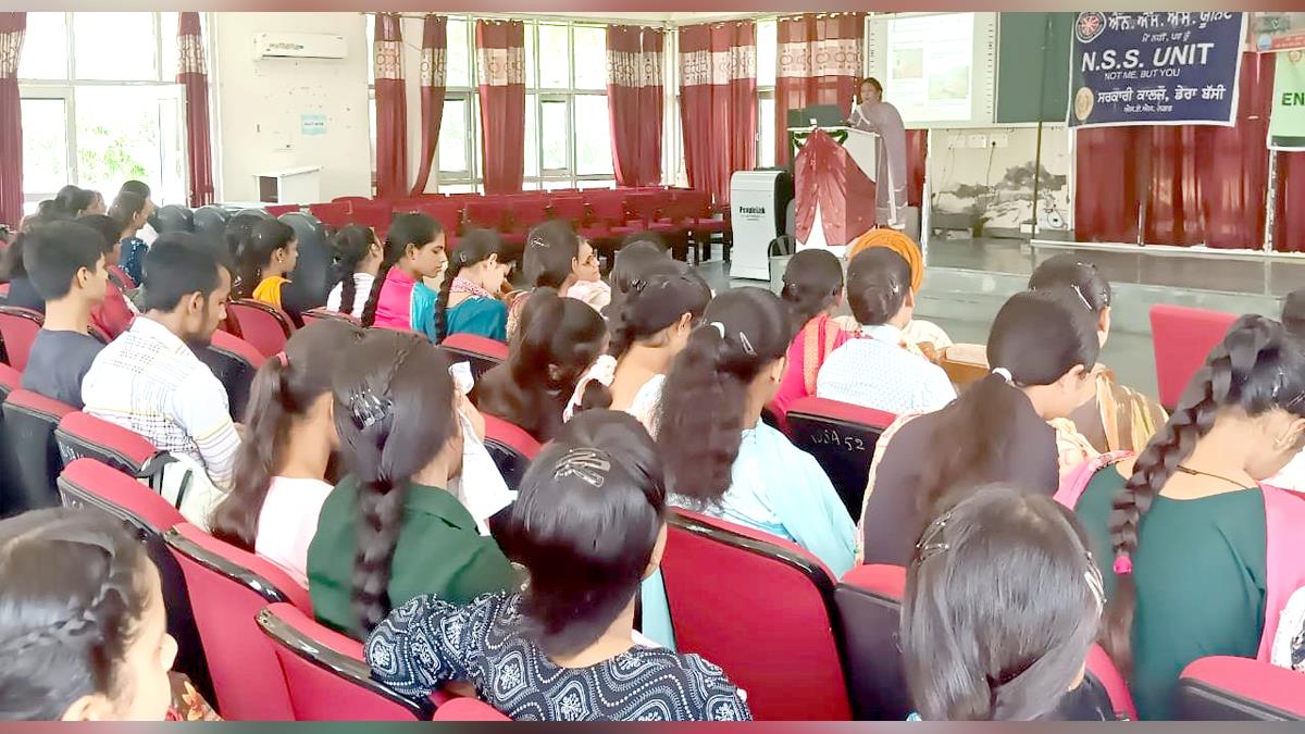Education, Kamna Gupta, Government College Derabassi, S. A. S. Nagar Mohali