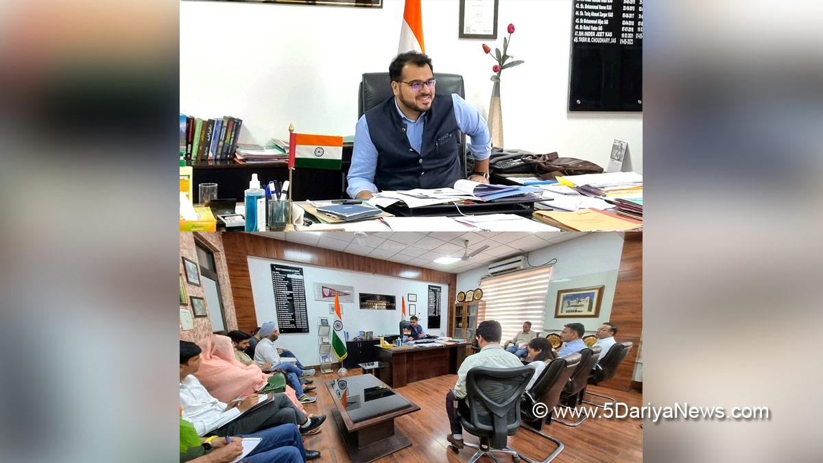 Poonch, Deputy Commissioner Poonch, Yasin M. Choudhary, Yasin Mohammad Choudhary, Kashmir, Jammu And Kashmir, Jammu & Kashmir, District Administration Poonch 