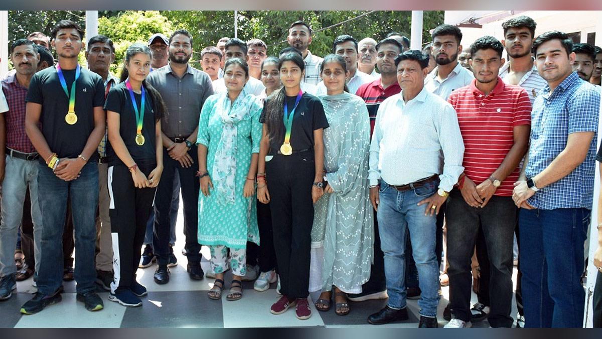 Jammu, Sachin Kumar Vaishay, Sachin Kumar Vaishya, Deputy Commissioner Jammu, Kashmir, Jammu And Kashmir, Jammu & Kashmir, District Administration Jammu, Central Armed Police Forces 