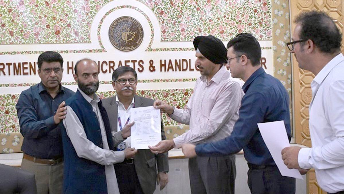 Vikramjit Singh, JK Admin, Kashmir, Jammu And Kashmir, Jammu & Kashmir, Srinagar, Kashmir Valley, UNESCO Creative Cities Network, Teachers day, Teachers’ Day, Dr. Sarvepalli Radha Krishnan, Dr. Sarvepalli Radhakrishnan, Teachers day 2023 