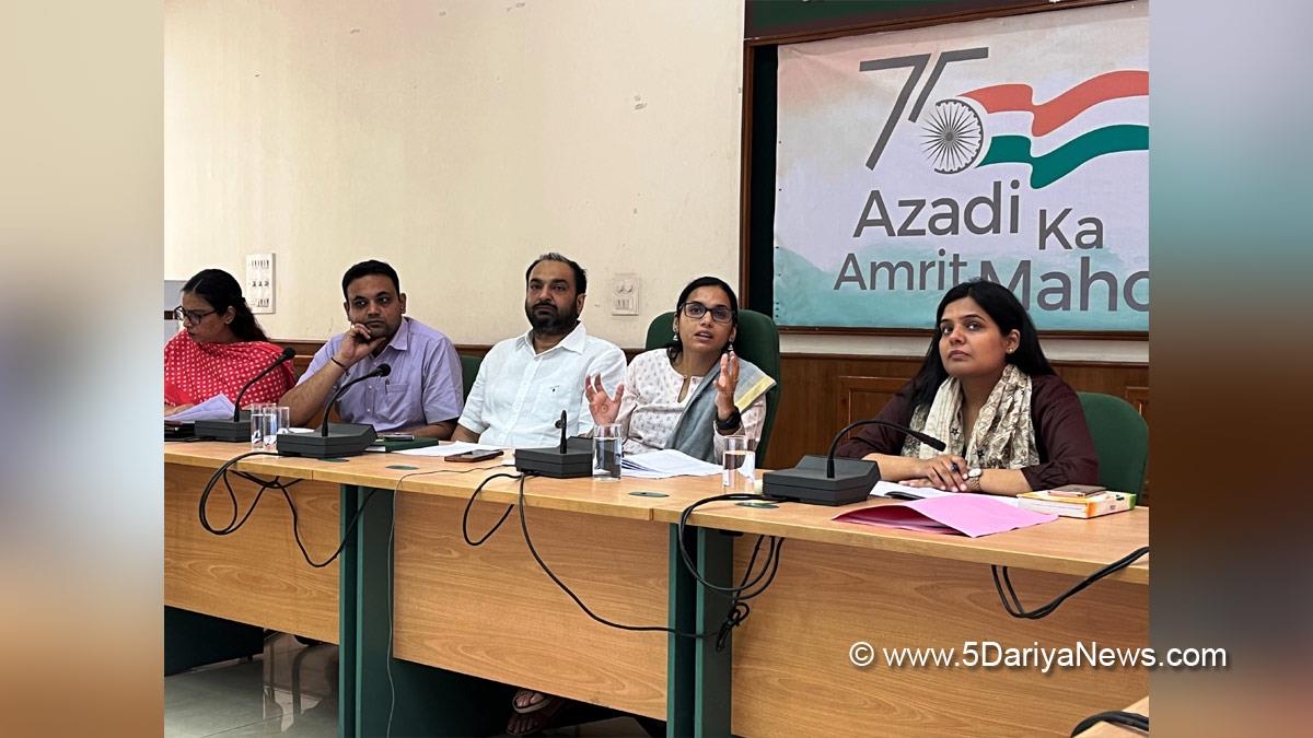 DC Patiala, Deputy Commissioner Patiala, Sakshi Sawhney, Patiala, Say No To Plastic