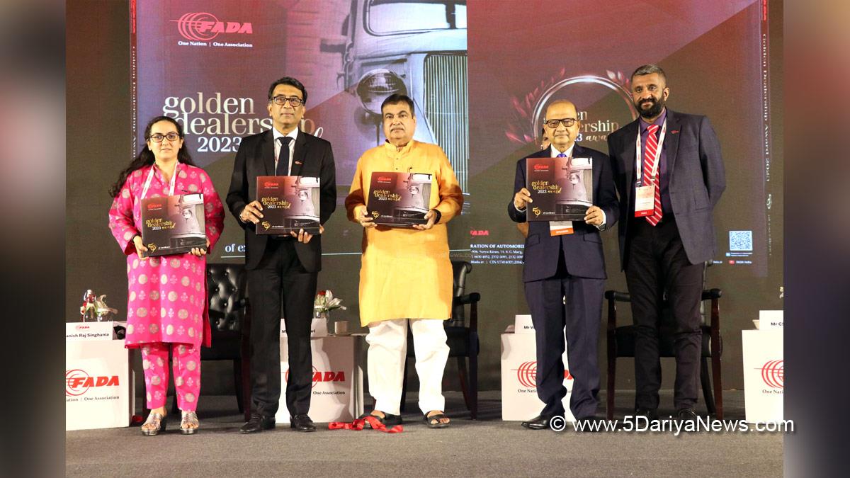 Nitin Gadkari, BJP, Bharatiya Janata Party, Union Minister of Road Transport & Highways, Federation of Automobile Dealers Associations, FADA, Manish Raj Singhania