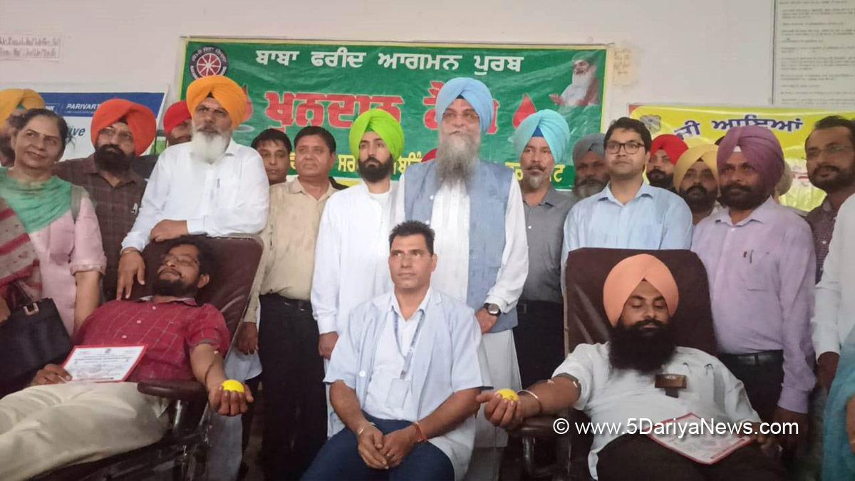 Kultar Singh Sandhwan, AAP, Aam Aadmi Party, AAP Punjab, Aam Aadmi Party Punjab, Government of Punjab, Punjab Government, Gurdit Singh Sekhon,DC Faridkot, Vinit Kumar, Deputy Commissioner Faridkot, Faridkot, Blood Camp, Blood Donation Camp