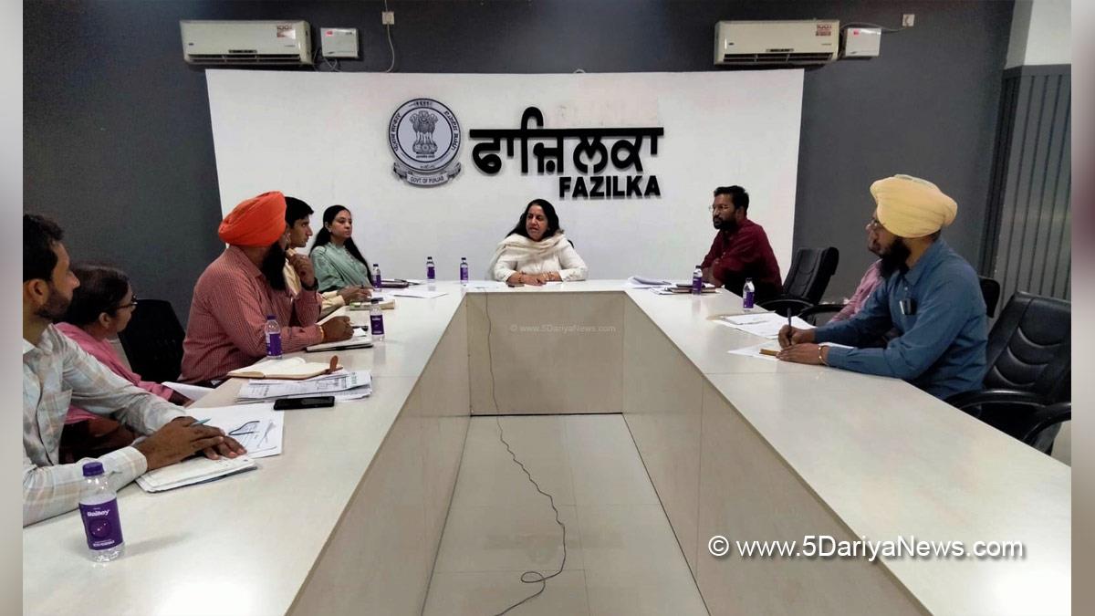 DC Fazilka, Senu Duggal, Fazilka, Deputy Commissioner Fazilka