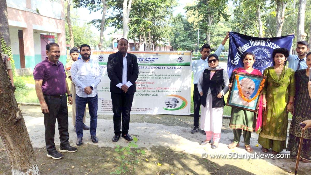 JK Legal Services Authority, Kathua, Kashmir, Jammu And Kashmir, Jammu & Kashmir, District Administration Kathua, DLSA Kathua, Ashok Kumar Shavan,Swachhta Hi Seva, Indian Swachhta League 2.0, Swachhta League 2.0, India Vs Garbage, Garbage Free India, Indian Swachhata League, Swachhata Hi Seva, Youth Vs Garbage, Swachh Bharat, Swachh Bharat Mission, Swachhta Pakhwada, Ek Tareekh Ek Gahanta Ek Saath