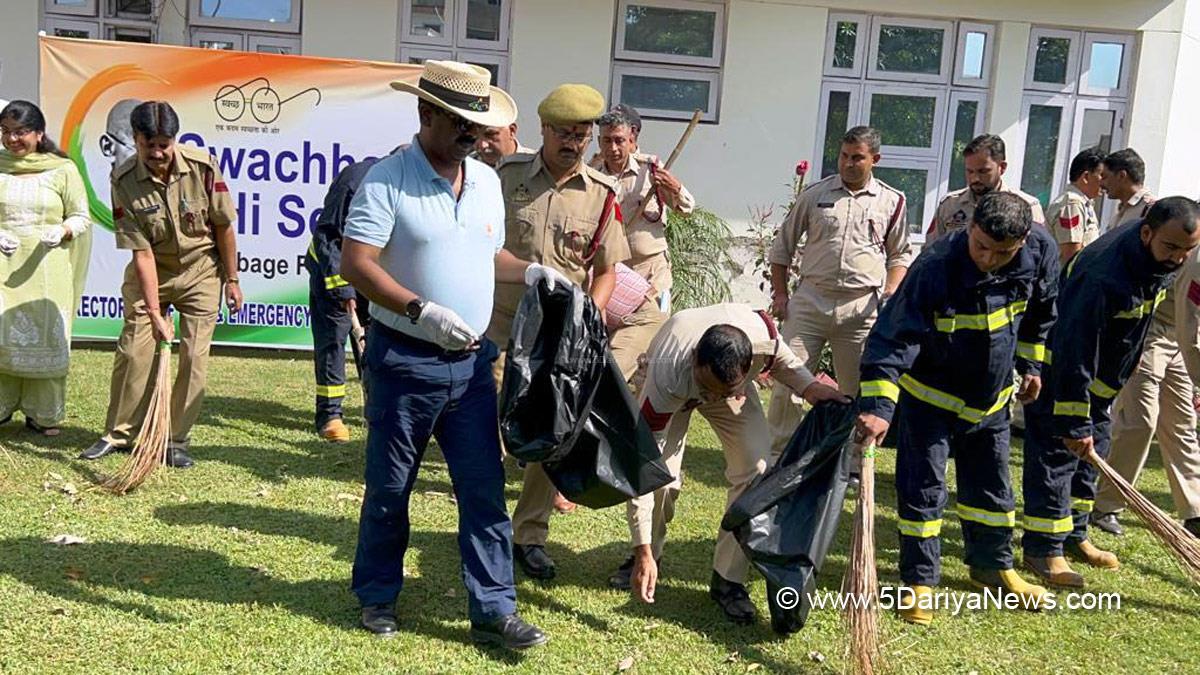 Alok Kumar, Jammu, Kashmir, Jammu And Kashmir, Jammu & Kashmir, Swachhta Hi Seva, Indian Swachhta League 2.0, Swachhta League 2.0, India Vs Garbage, Garbage Free India, Indian Swachhata League, Swachhata Hi Seva, Youth Vs Garbage, Swachh Bharat, Swachh Bharat Mission, Swachhta Pakhwada, Ek Tareekh Ek Gahanta Ek Saath