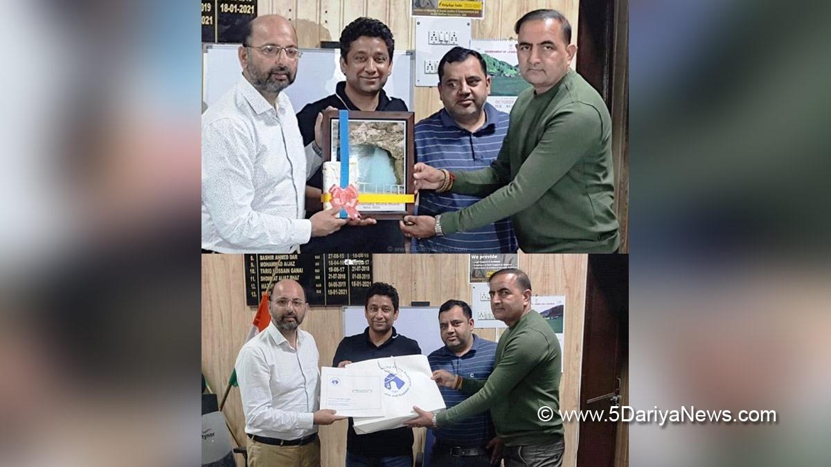 Ramban, Deputy Commissioner Ramban, Mussarat Islam, Mussarat ul-Islam, Kashmir, Jammu And Kashmir, Jammu & Kashmir, District Administration Ramban, Shri Amarnath Ji Yatra, Shri Amarnathji Yatra 2023, Amarnathji Yatra, Amarnathji Yatra 2023, Shri Amarnath Ji Pilgrimage, Shri Amarnathji Shrine Board, SASB, SANJY-2023