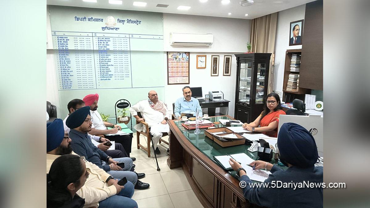 Gurpreet Bassi Gogi, Ludhiana, AAP, Aam Aadmi Party, Aam Aadmi Party Punjab, AAP Punjab, DC Ludhiana, Surabhi Malik, Ludhiana, Deputy Commissioner Ludhiana