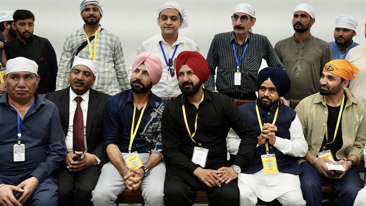 Pollywood, Maujaan Hi Maujaan, Gippy Grewal, Tanu Grewal, Karamjit Anmol, Binnu Dhillon, Hashneen Chauhan, Smeep Kang, Yograj Singh, Jimmy Sharma, Maujaan Hi Maujaan Movie, Maujaan Hi Maujaan Release Date, Maujaan Hi Maujaan Cast, Maujaan Hi Maujaan Review, Maujaan Hi Maujaan Movie Review, Maujaan Hi Maujaan Reviews, Maujaan Hi Maujaan Pakistan, Maujaan Hi Maujaan Pakistan Promotions