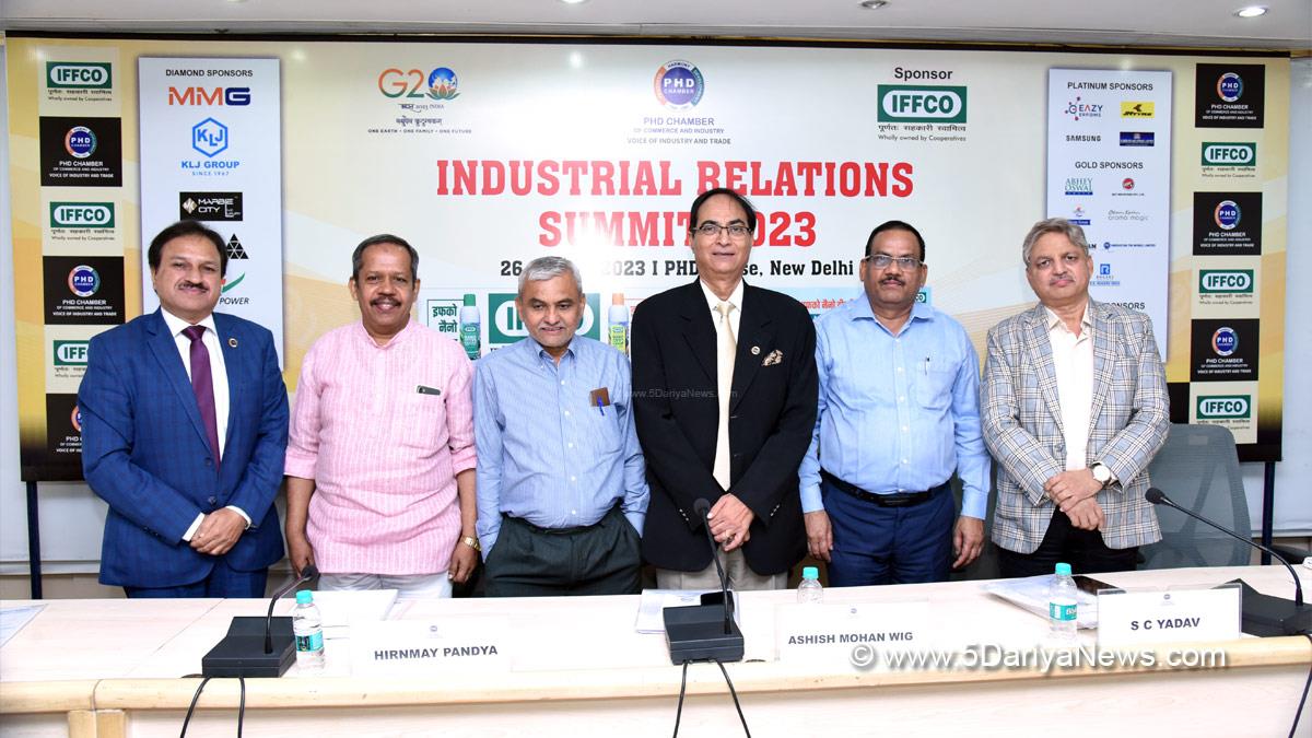 Commercial, Ashish Wig, PHDCCI, Udyog Parivar