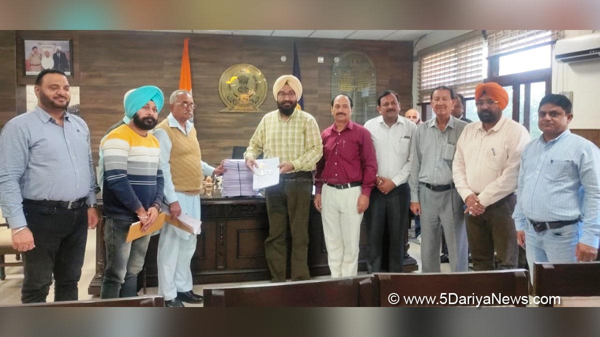 DC Pathankot, Deputy Commissioner Pathankot, Harbir Singh, Pathankot