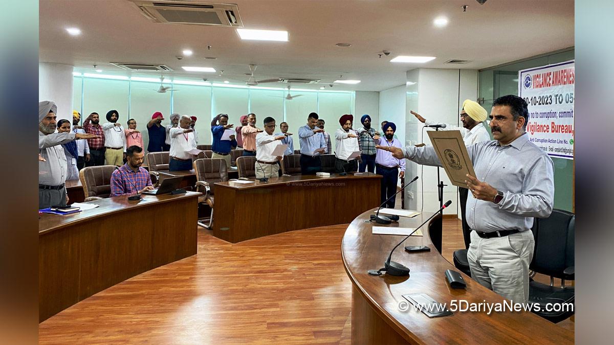 Vigilance Bureau, Punjab Police, Police, State Vigilance Bureau, Vigilance Awareness Week, Varinder Kumar, DGP-cum-Chief Director VB, Kanwaldeep Singh,  Joint Director Administration, Vigilance Bureau, Chandigarh