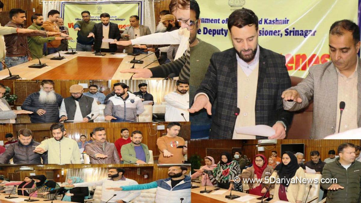 Srinagar, Syed Shabir Ahmad, Kashmir, Jammu And Kashmir, Jammu & Kashmir, District Administration Srinagar
