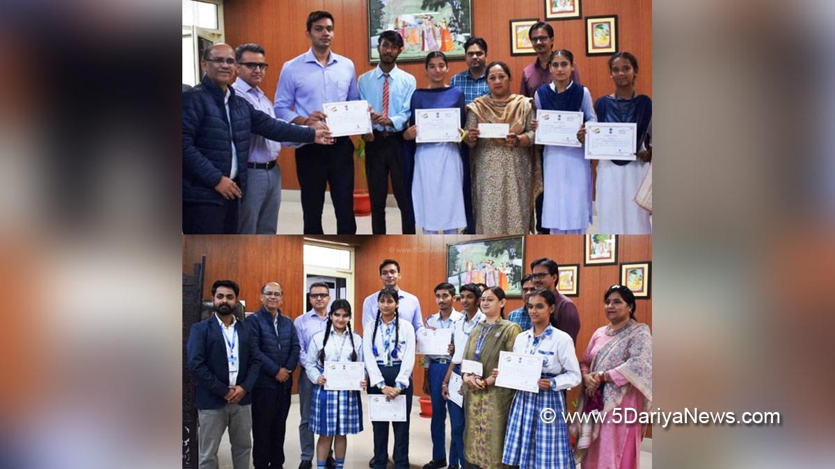 Kathua, DDC Kathua, District Development Commissioner Kathua, Rakesh Minhas, Kashmir, Jammu And Kashmir, Jammu & Kashmir, District Administration Kathua, Swachhta Hi Seva, Indian Swachhta League 2.0, Swachhta League 2.0, India Vs Garbage, Garbage Free India, Indian Swachhata League, Swachhata Hi Seva, Youth Vs Garbage, Swachh Bharat, Swachh Bharat Mission, Swachhta Pakhwada