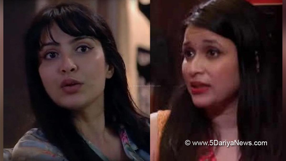 TV, Bigg Boss Season 17, Bigg Boss 17, Bigg Boss, Bigg Boss 17 Contestant List, Bigg Boss 17 Updates, BB 17, BB17, BB 17 Updates, BB 17 News, BB 17 News Today, Bigg Boss 17 News, Bigg Boss 17 News Today, Mannara Chopra, KhanZaadi, Mannara KhanZaadi, Mannara KhanZaadi News, Mannara KhanZaadi BB 17, Mannara KhanZaadi Fight, Mannara KhanZaadi Controversy