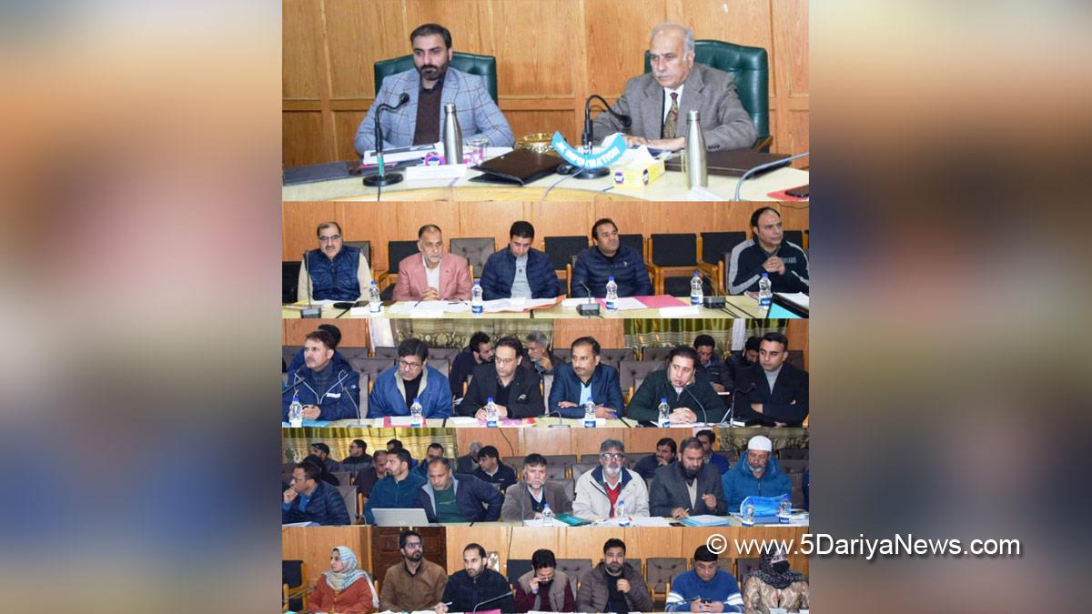 Pulwama, Deputy Commissioner Pulwama, Dr Basharat Qayoom, Dr. Basharat Qayoom, Kashmir, Jammu And Kashmir, Jammu & Kashmir, District Administration Pulwama, Hasnain Masoodi