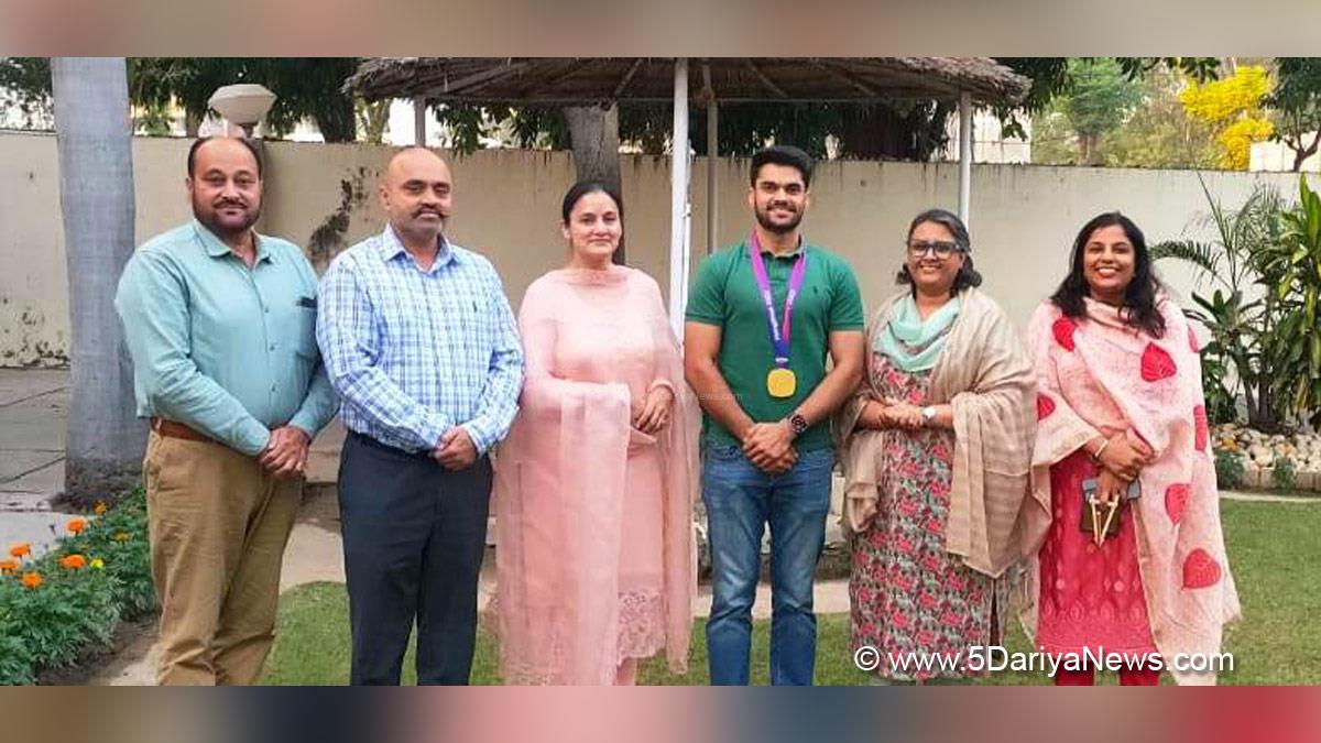 DC Fatehgarh Sahib, Parneet Shergill, Fatehgarh Sahib, Deputy Commissioner Fatehgarh Sahib 